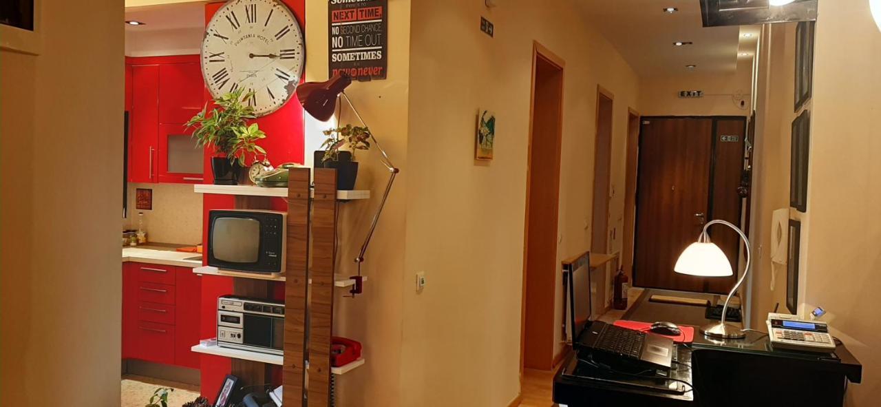 Infinity Boutique Hostel (Adults Only) ซาราเยโว ภายนอก รูปภาพ