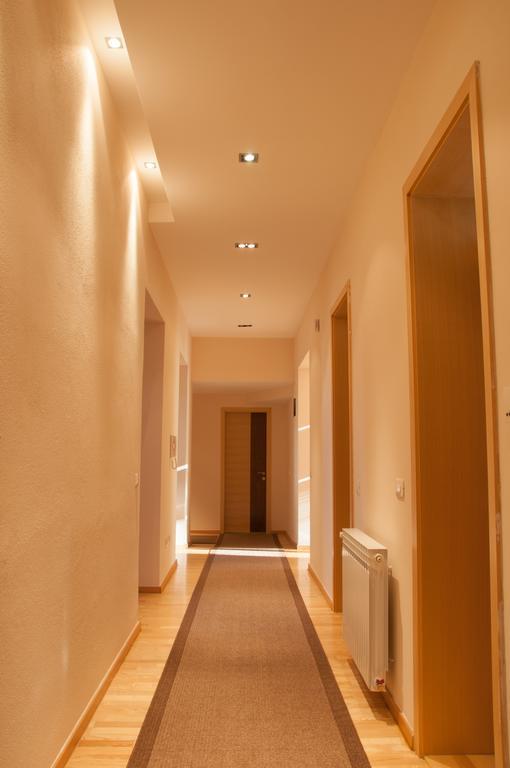 Infinity Boutique Hostel (Adults Only) ซาราเยโว ภายนอก รูปภาพ