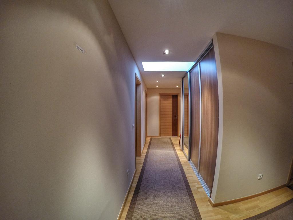 Infinity Boutique Hostel (Adults Only) ซาราเยโว ภายนอก รูปภาพ