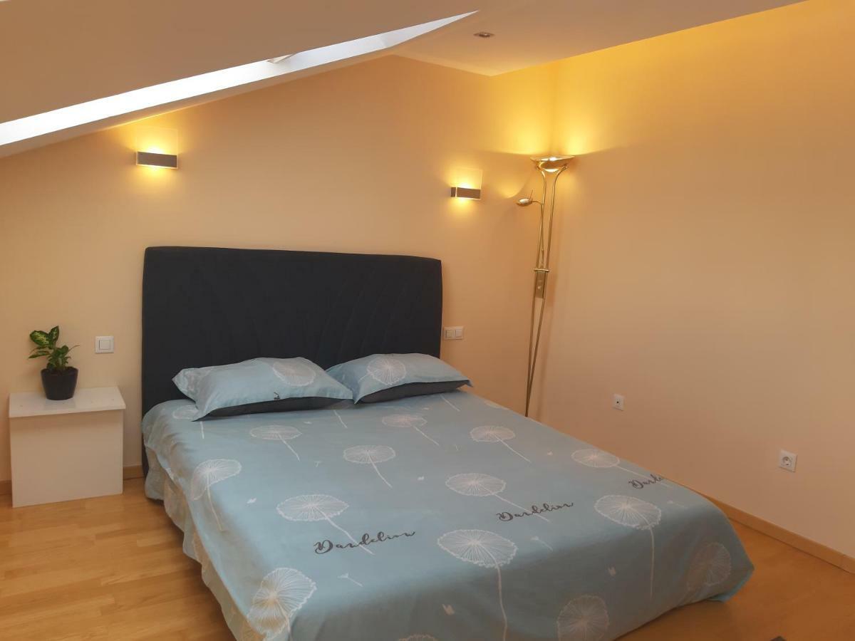 Infinity Boutique Hostel (Adults Only) ซาราเยโว ภายนอก รูปภาพ